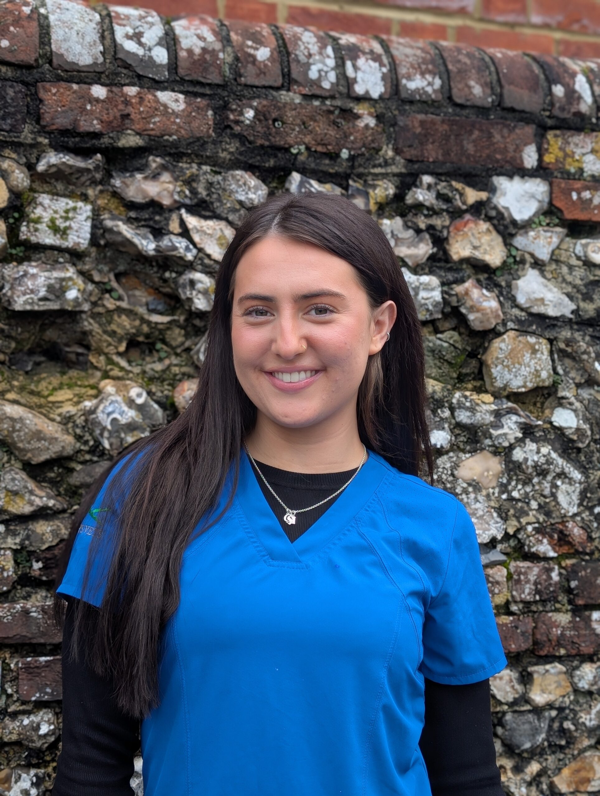 Caitlin Dyer receptionist