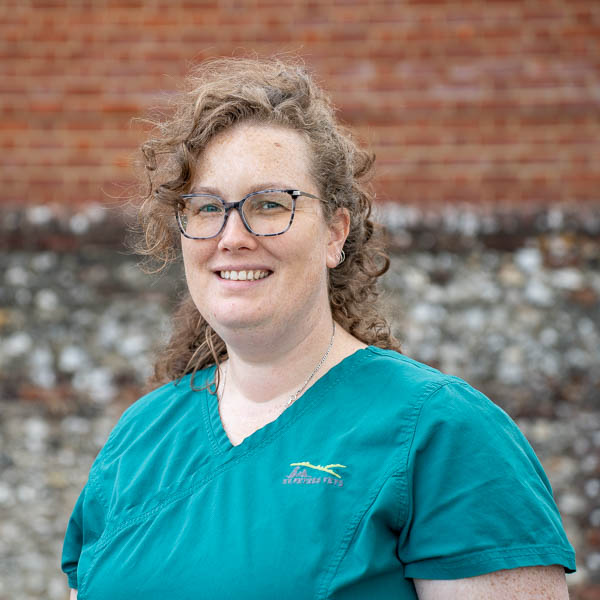 Hannah Wilkinson - St Peters Vets (Web)